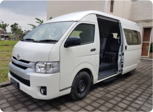 Rental Mobil Hiace commuter